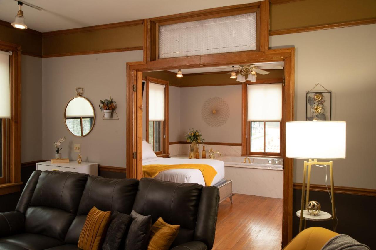 Riverboat Suites Galena Esterno foto